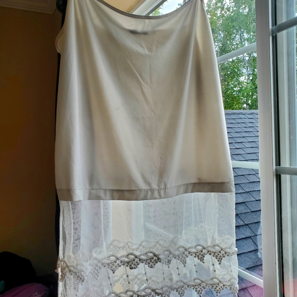 Alaska Chick's tank top